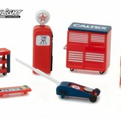 Muscle Shop Tools Caltex, Red With Blue - Greenlight 13159 - 1/64 Scale Diecast Model Toy Car