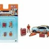 Figures Set Mechanic III, MultiAmerican Diorama 76483MJ 1/64 Scale Figurine Diorama Accessory -Outlet diecast-movie-tv-cars Store 76483mj ad multi figures set mechanic iii diecast toy car 1 47451.1652113961.386.513
